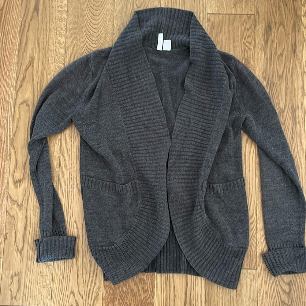 Women’s Gray Buttonless Sweater Full Tilt Size L